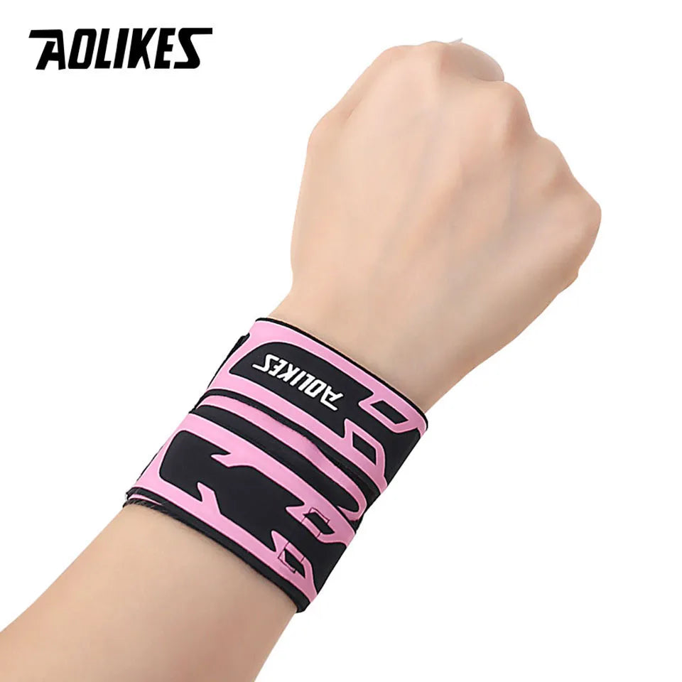 AOLIKES 1PCS Wrist Brace,Ultra-thin Compression Wrist Straps Wrist Support for Workout Weightlifting Tendonitis Sprains