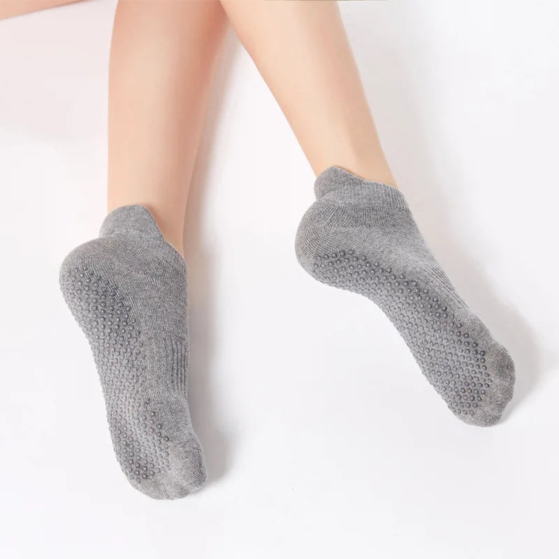 Professiona Yoga Socks for Women Non Slip Pilates Socks Grip Socks for Sports Barefoot Barre Ballet