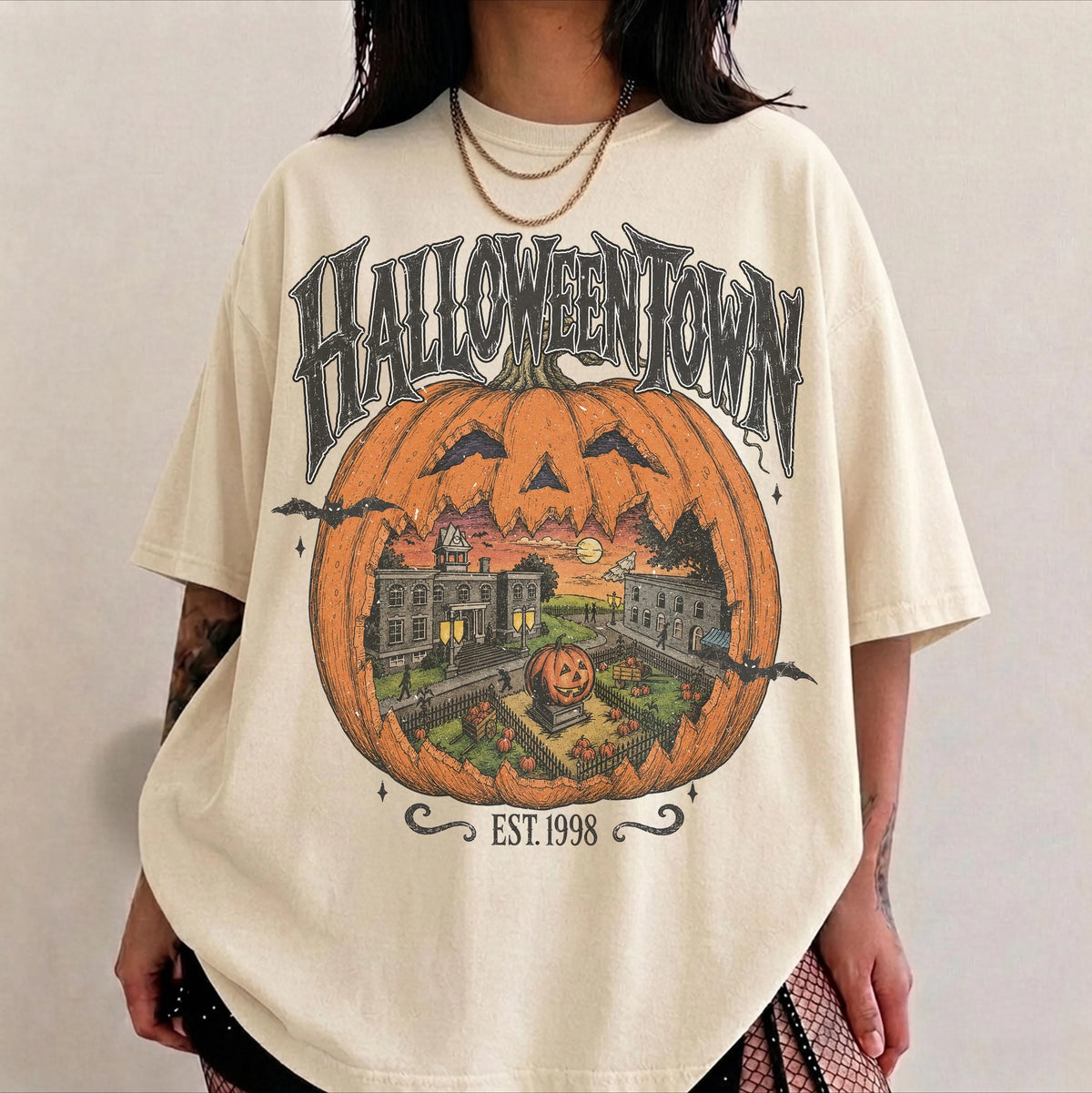 Vintage Halloweentown T Shirt Women Men Classic Halloween Pumpkin Streetwear Short Slseeve Weird Season Halloween Cotton T-shirt