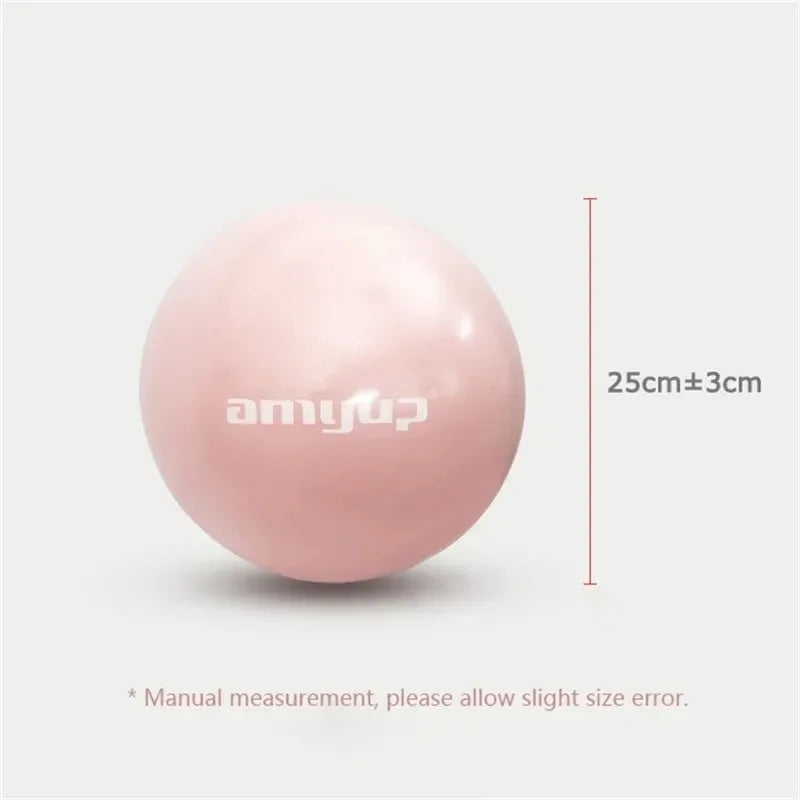 1Pcs Women Gym Yoga Fitness Ball Thickening Type Anti-Explosion Diameter 25cm Pilates Workout Mini Ball Sculpting Legs And Hips