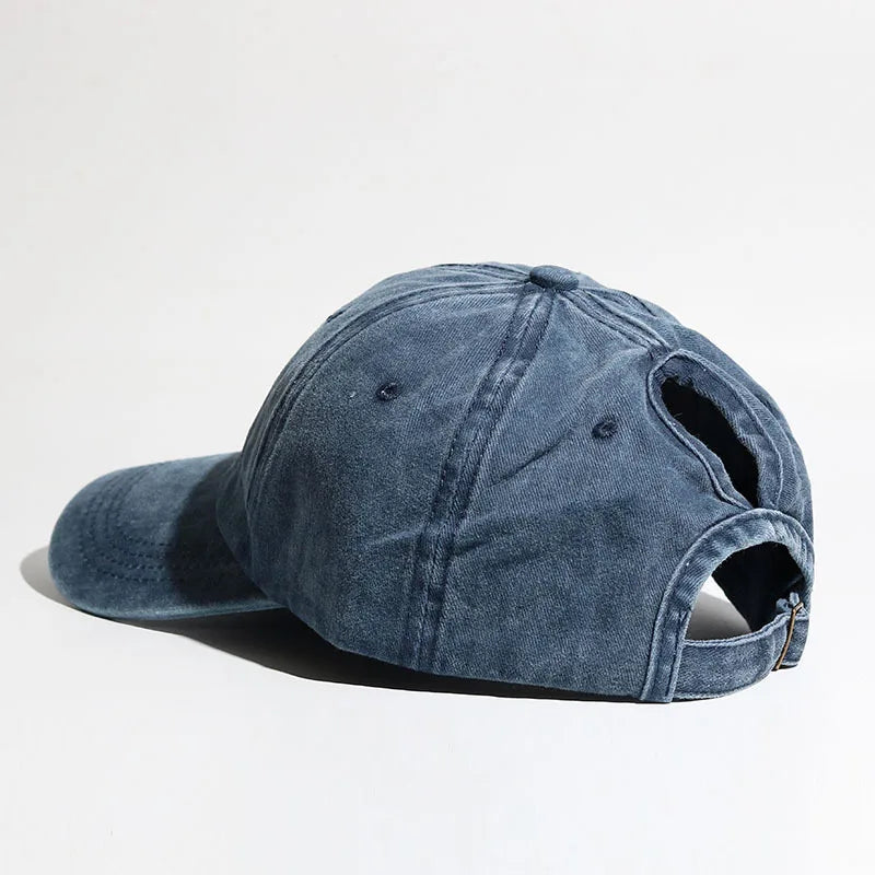 Women's baseball cap with ponytail design suitable for outdoor sports, running, and sun protection