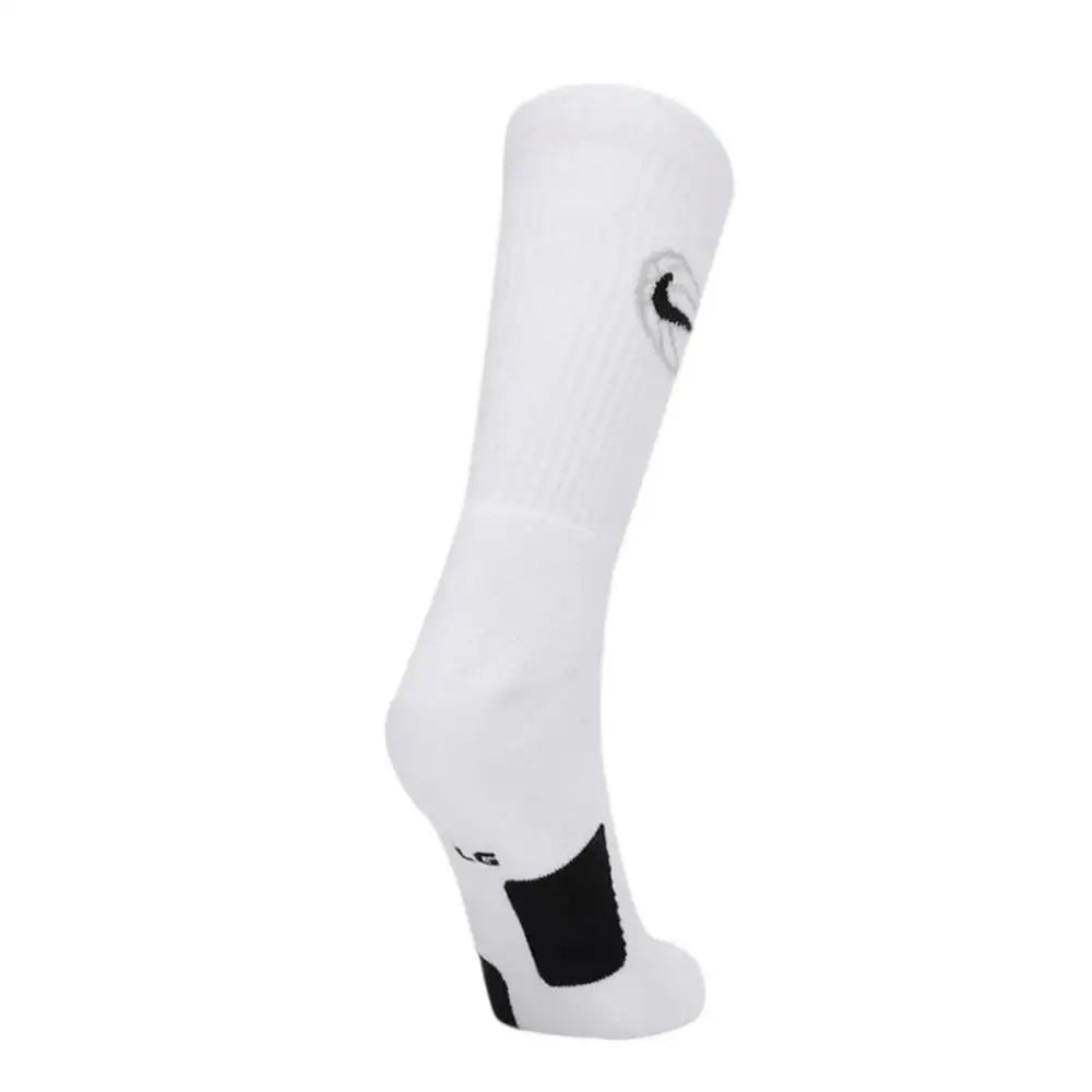 Nike EVERYDAY CREW: Stylish, comfortable, slip-resistant, and durable unisex soft basketball socks (3-pack) DA2123-100