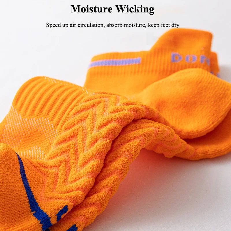 Ankle Socks Athletic Cushioned Reinforced Heel and Toe Breathable Mesh Performance Arch Support Sports Running Quarter Tab Socks
