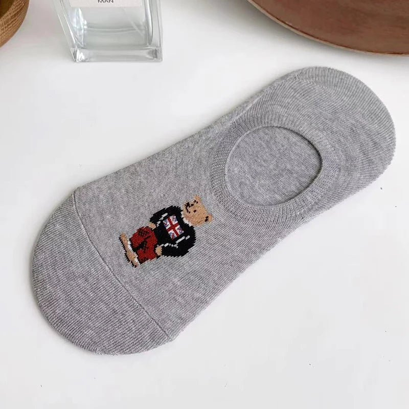 Good Quality Cartoon Gentleman Bear Men's Socks Cotton Harajuku Style Sport Boys Skateboard Novelty Breathable Christmas Gifts