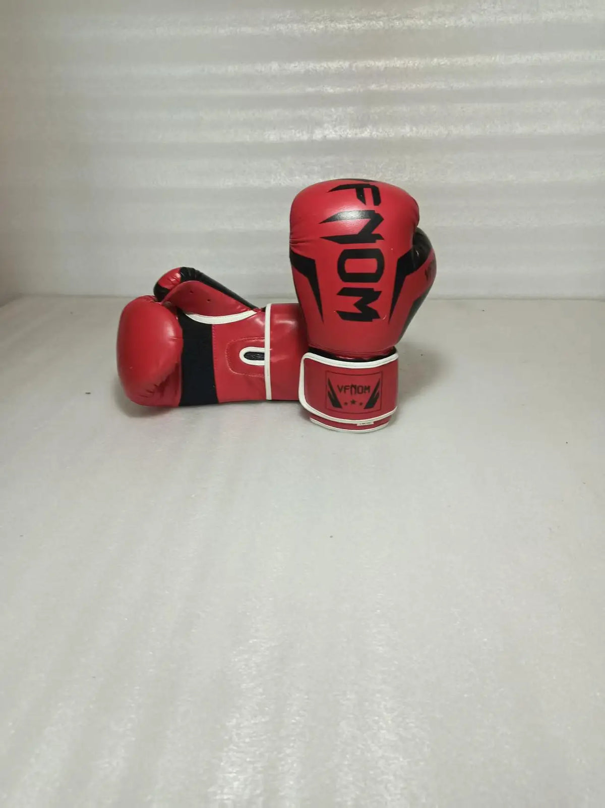 6/8/10/ 12 /14 /16oz Boxing Gloves PU Leather Muay Thai Guantes De Boxeo Free Fight MMA Sandbag Training Glove For Men Women