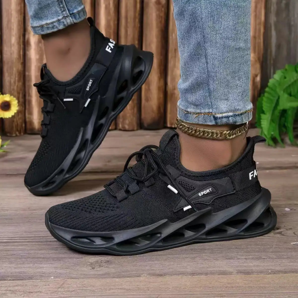 Men Sneakers Summer Mesh Breathable Platform Sneakers High Quality Running Shoes Casual Trendy Shoes for Couples Tenis Femininio
