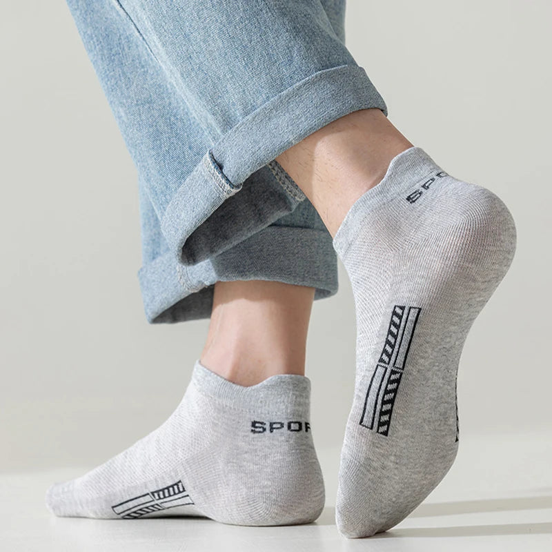 5 Pairs of Ultra Comfy Unisex Crew Socks Breathable Sweat-Absorbing Anti-Odor Elastic Men Sock Fashion High Quality Sports Sox