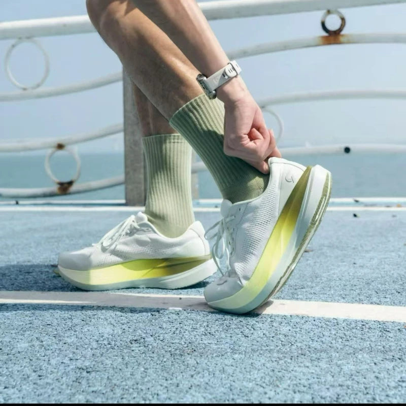 Luxury Brand Running Shoes For Men Women Designer Jogging Shoes Unisex Carbon Plate Gym Training Shoes Couples Soft Running Shoe