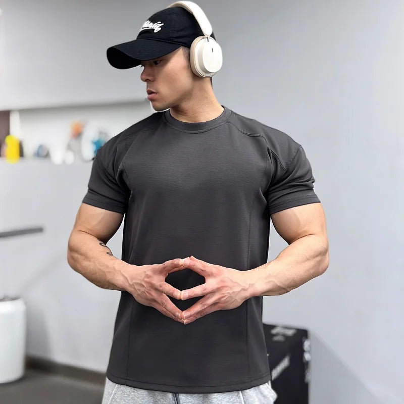 New Summer Leisure Running T-Shirt Gym Training Tops Elastic Quick Drying Pure Color Short Sleeve Sports T-Shirt Men Sportswear