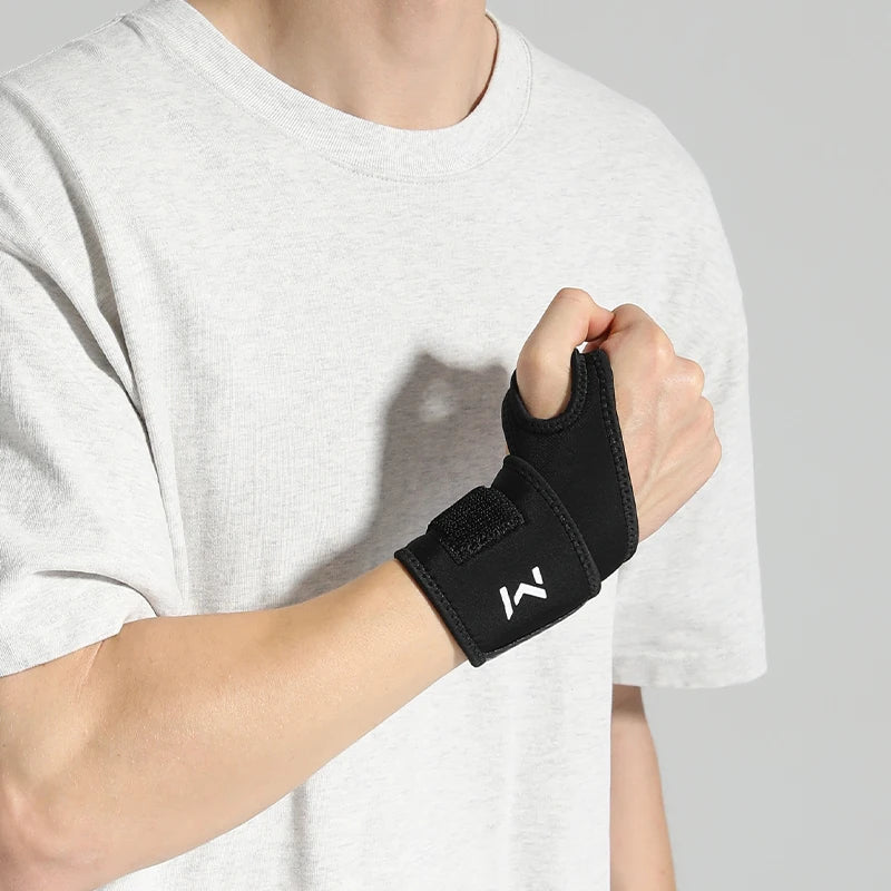1pc/2pcs Adjustable Wrist Strap Sports Wrist Support Brace Black Weightlifting Wristband For Men & Women Badminton Tennis Gym