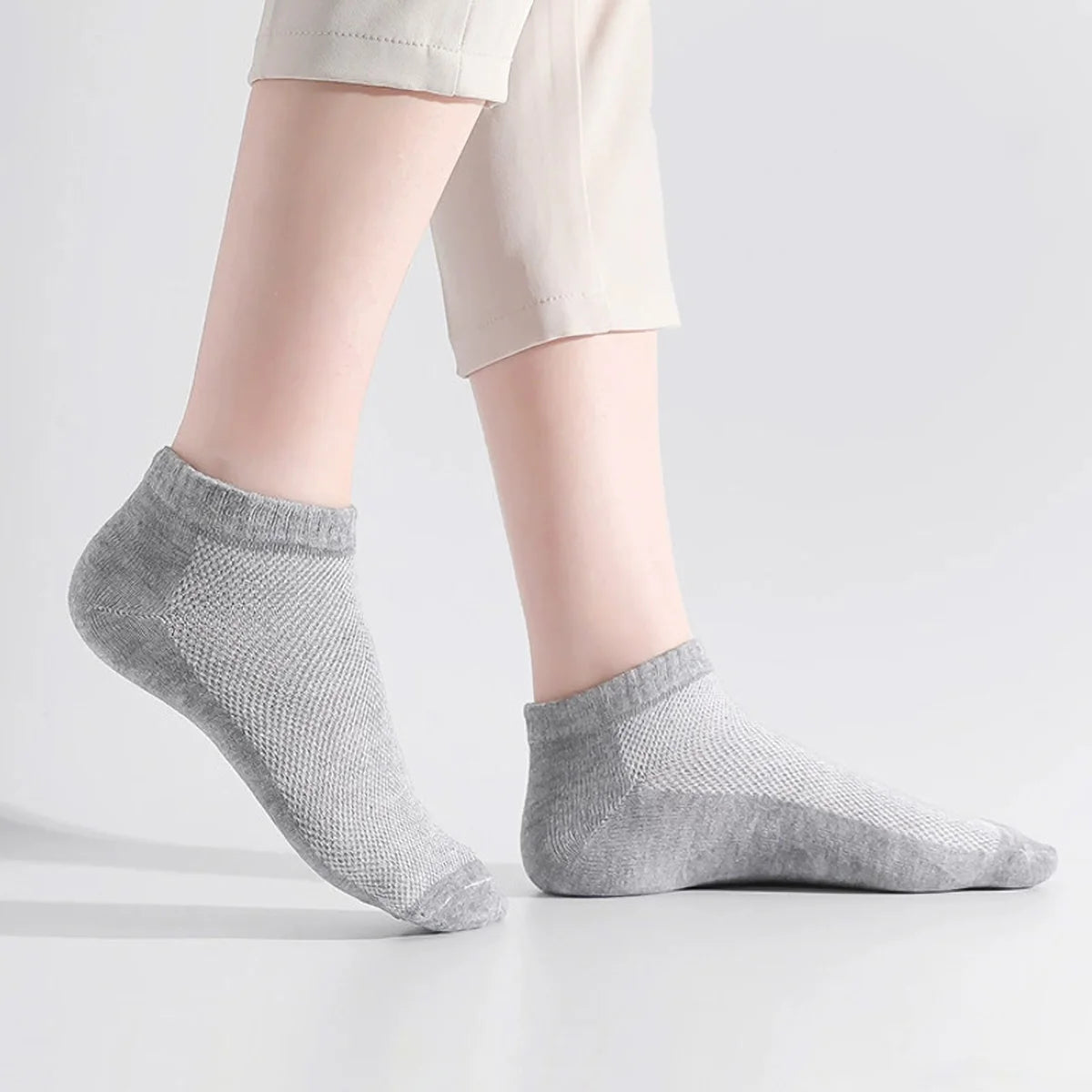 5 Pairs Women Summer Mesh Ankle Athletic Running Socks Black&White&Gray Thin Low Cut Socks Breathable No Show Sports Men Socks