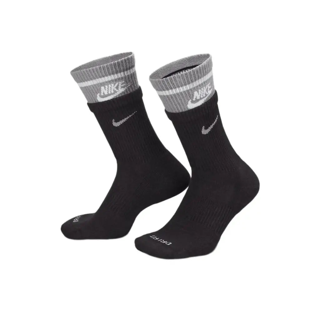 Nike Men's and Women's Sports Socks, 3-Pack Basketball Socks: Durable, Soft, Moisture-Wicking Cotton Socks SX5545-100