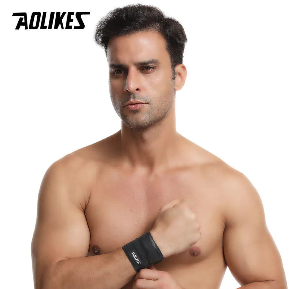 AOLIKES 1PCS Wrist Brace,Ultra-thin Compression Wrist Straps Wrist Support for Workout Weightlifting Tendonitis Sprains