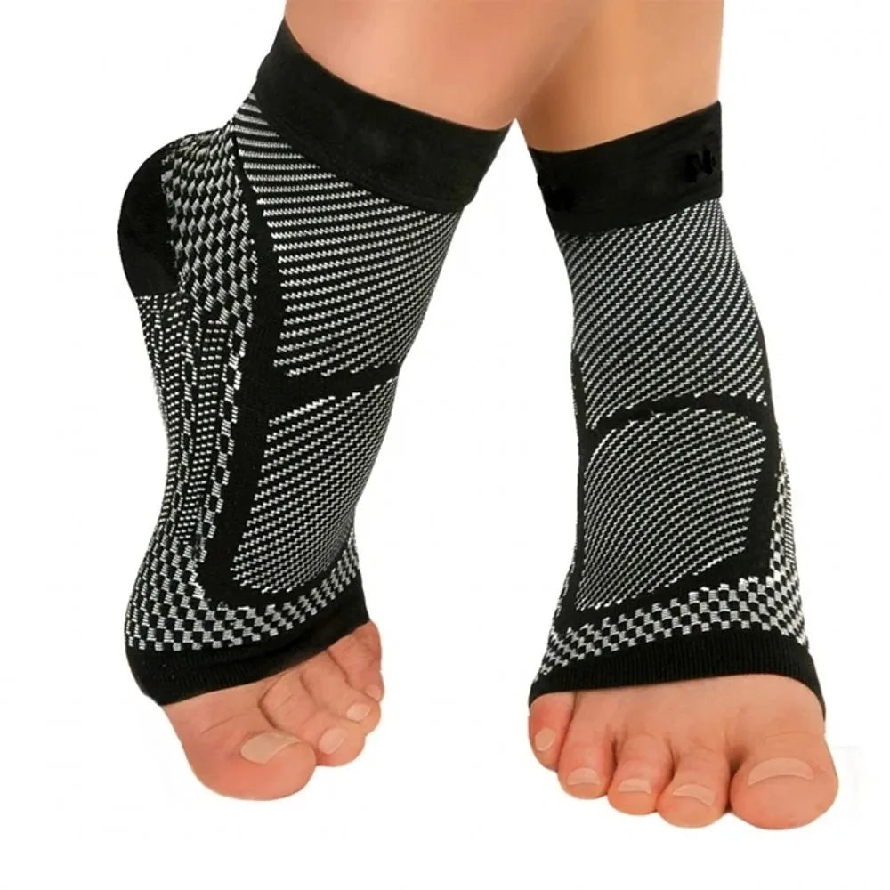 1pair Sports Ankle Brace Compression Sleeve Plantar Fasciitis Sock for Heel Spur Pain Ankle Brace Compression Support Sleeves