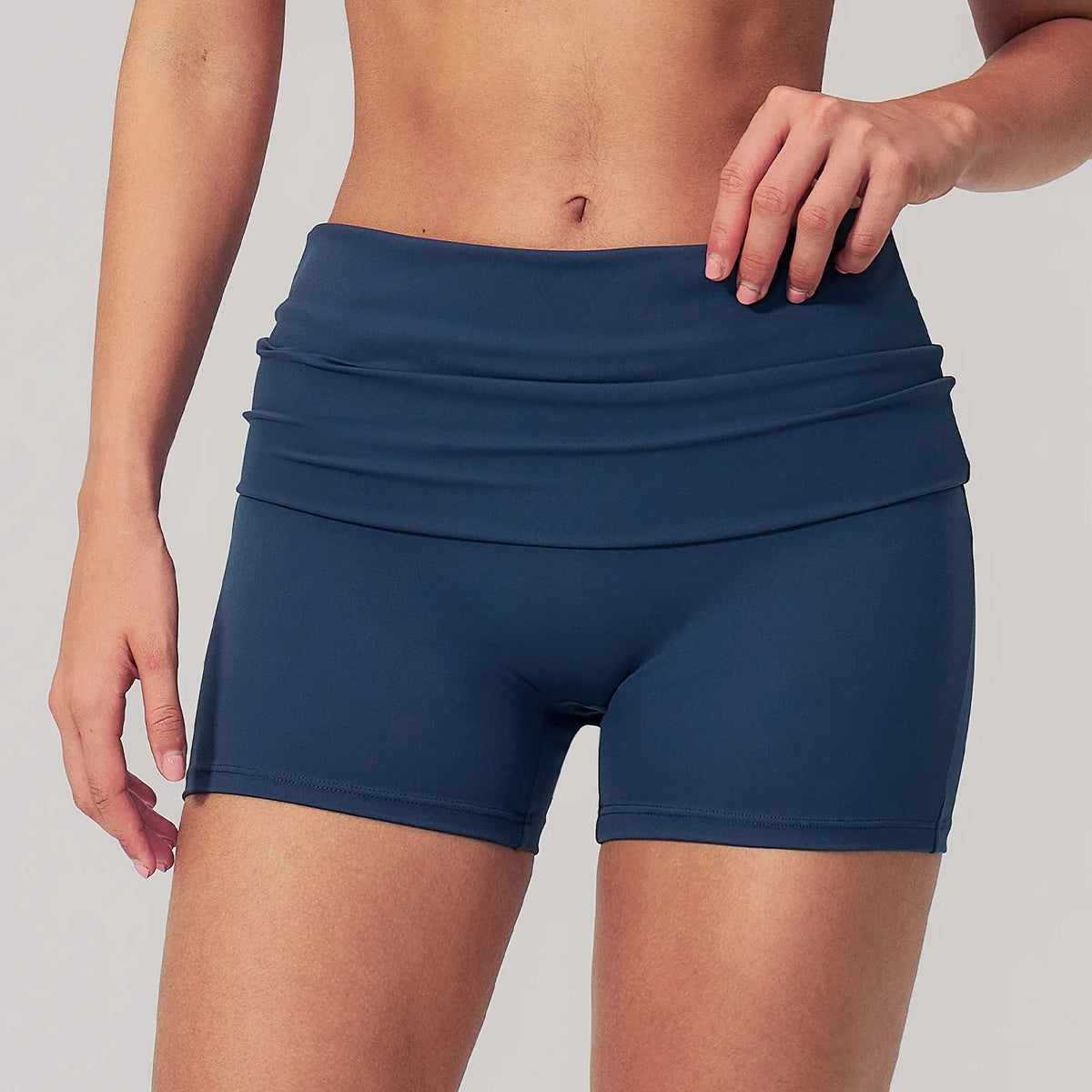 Summer Women Fitness Workout Shorts Yoga Shorts Fold Over High Waist Lift Butt Fitness Shorts Women Running Push Up Gym Shorts