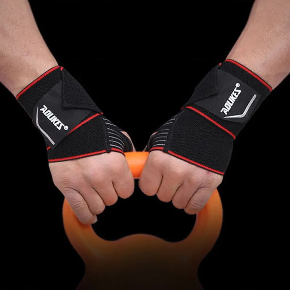 AOLIKES 1 Pair Wrist Brace with Thumb Support Wrist Compression Straps for Workouts, Gymnastics, Weightlifting, Men, Women