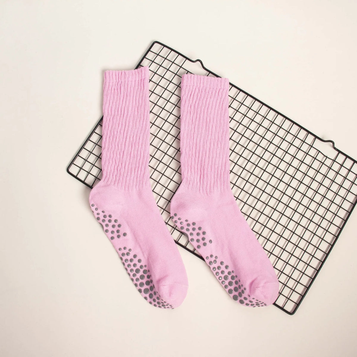 1 Pair Female Pilates Indoor Anti Slip Silicone Floor Socks Breathable Double Bar Middle Socks Fitness Dance Exercise Yoga Socks