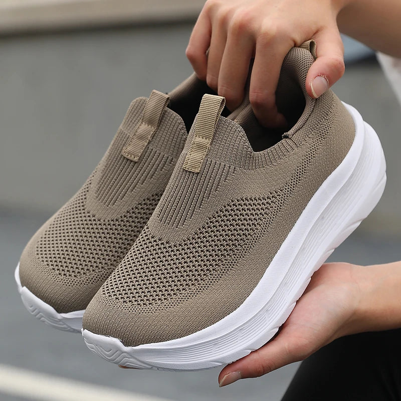 Barefoot Shoe Wide Footed Thick Soled Shoes for Both Men and Women 2026 New Spring Mesh Sports Shoes for Casual Tennis Female