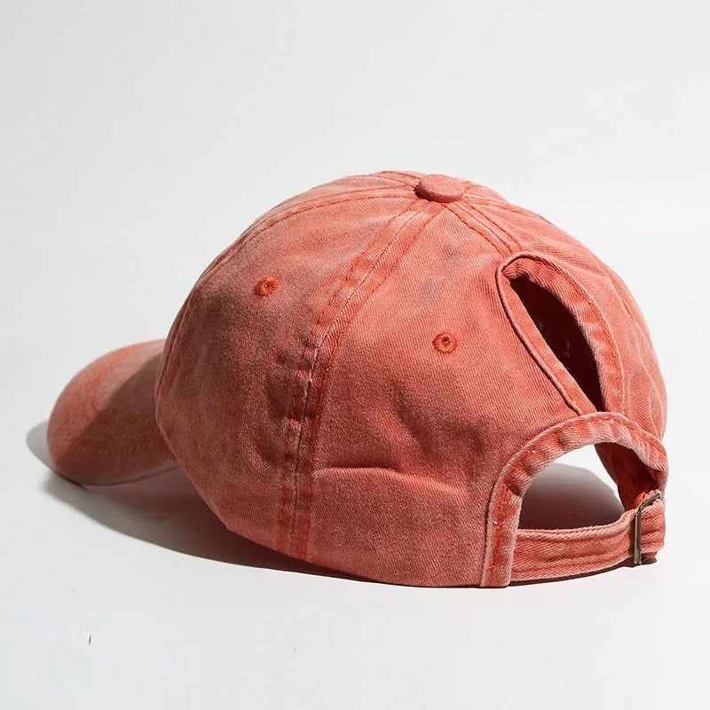Women's baseball cap with ponytail design suitable for outdoor sports, running, and sun protection
