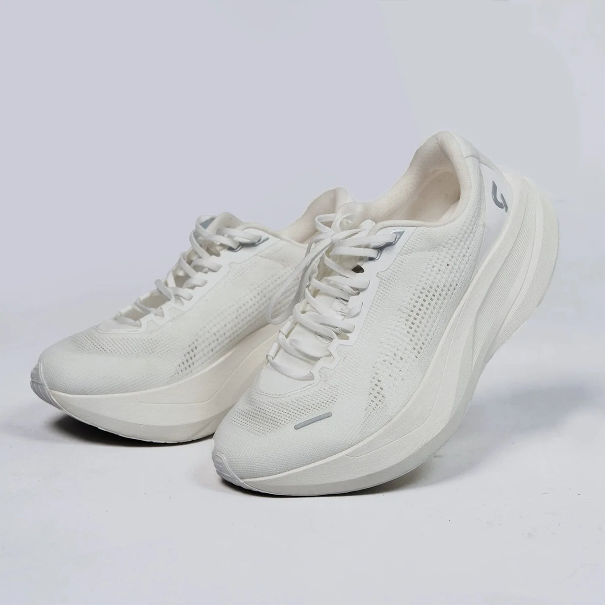 Luxury Brand Running Shoes For Men Women Designer Jogging Shoes Unisex Carbon Plate Gym Training Shoes Couples Soft Running Shoe