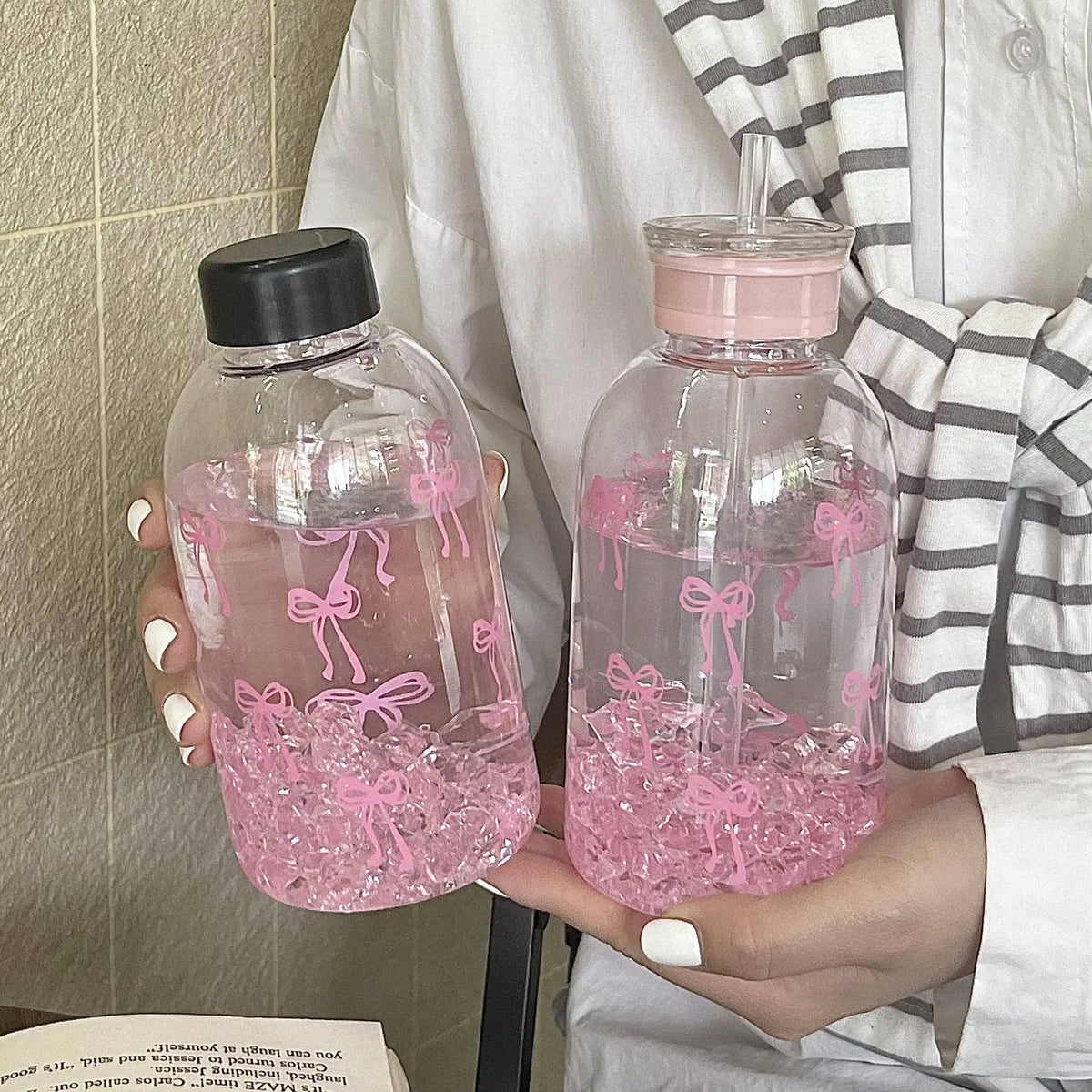 600ML Cute Bow Plastic Water Bottle Leak-Proof Juice Cup Portable Milk Coffee Mug Outdoor Water Drinking Cup Kitchen Water Cups