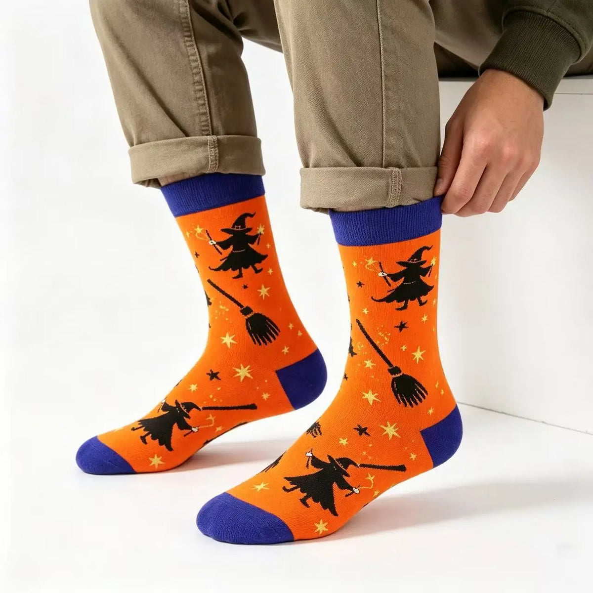 1 Pair of Personality Bat Mid Tube Men's Socks Skull Women's Socks Spider Tide Socks Bloody Hand Halloween Women's Socks