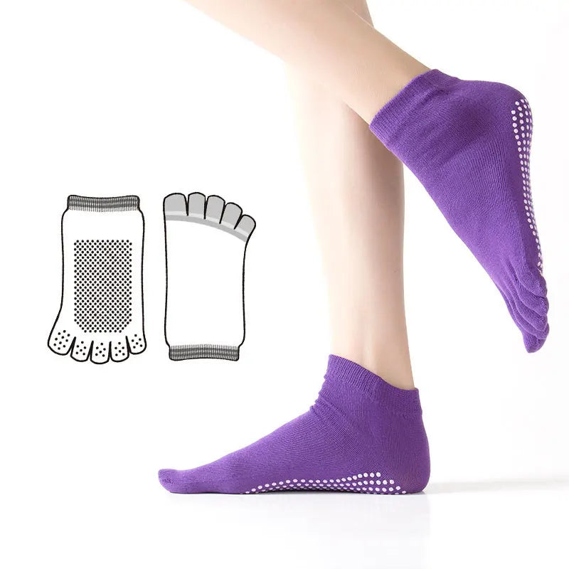 Hot Sale Women Anti-slip Yoga Socks Fingers Fitness Pilates Socks Gym Five Toe Sport Socks Cotton Colourful Elastic Winter