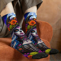 Fun and Retro Sugar Skull Print Men's Socks Quirky and Hip-hop Harajuku Outdoor Sports Socks Skin-friendly Breathable Soft Socks