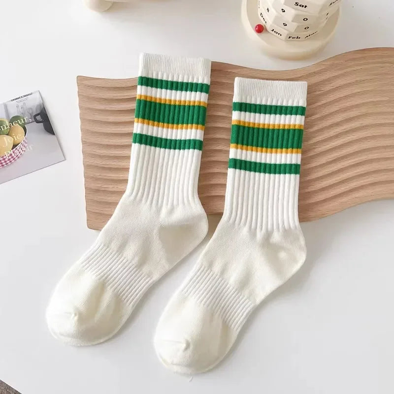 New Fashion Colorful Striped Sports Socks Women Fitness Cycling Running Socks Men Basketball Socks Student Couple Casual Socks