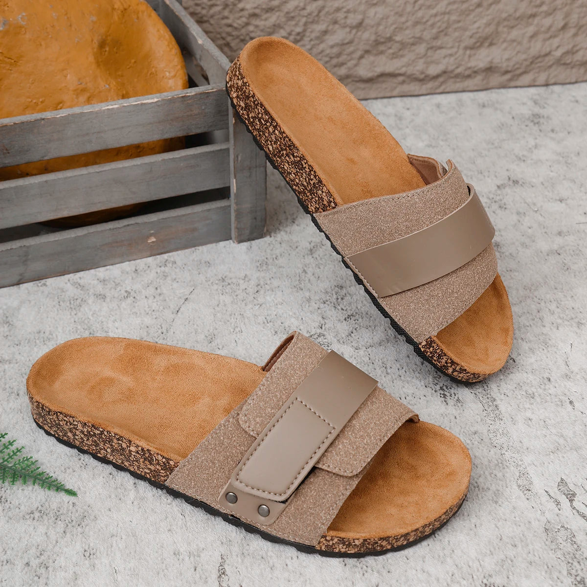 Men's One-Strap Sandals: Waterproof, Anti-Slip, Thick-Soled, Wear-Resistant, Soft-Soled, Comfortable, Everyday Slip-On Sandals.