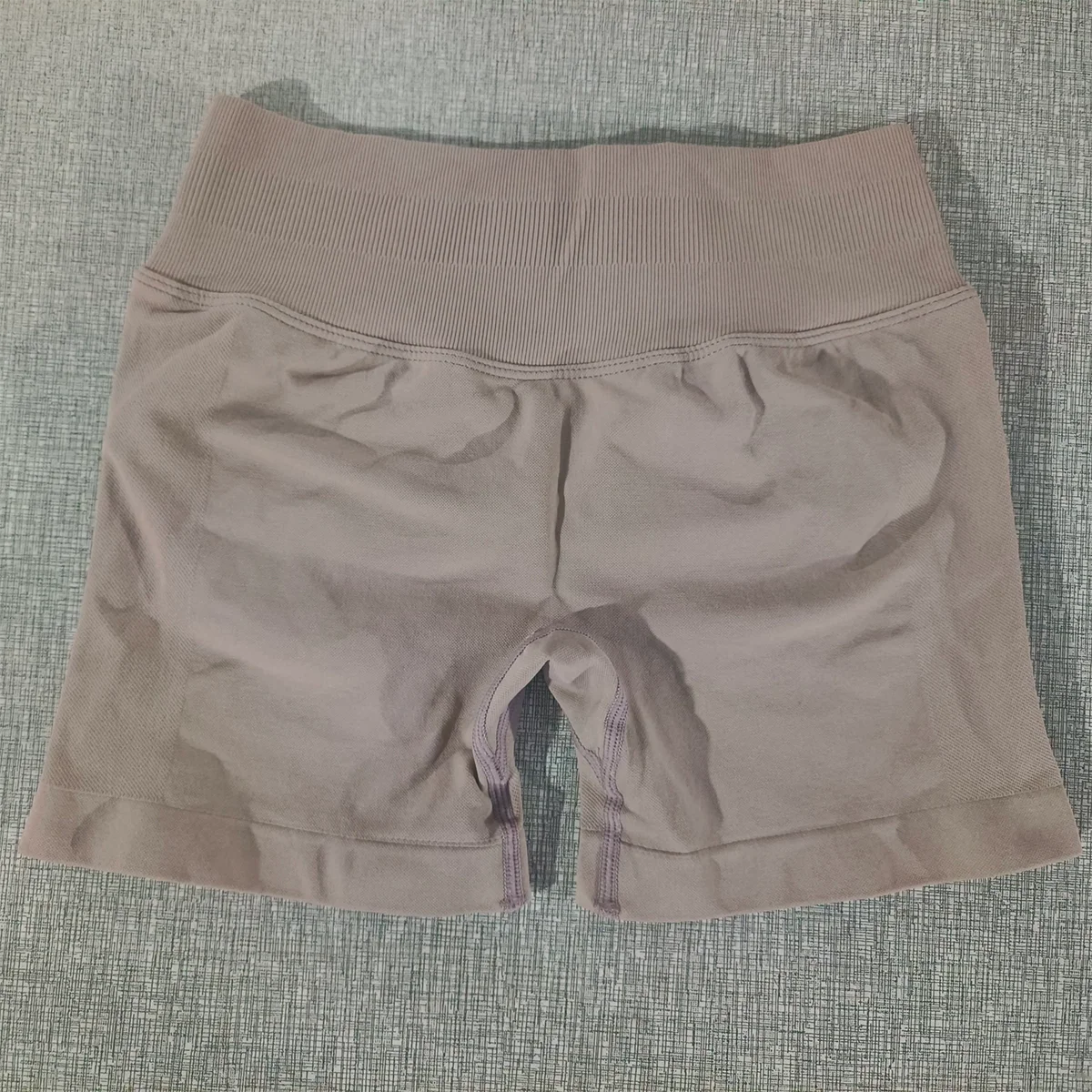 Scrunch Booty Shorts 4.5