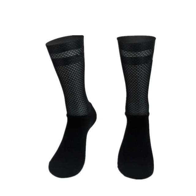 New Pro Socks Team Aero Anti Slip Silicone Cycling Socks Men Bicycle Sport Running Bike Socks Calcetines Ciclismo