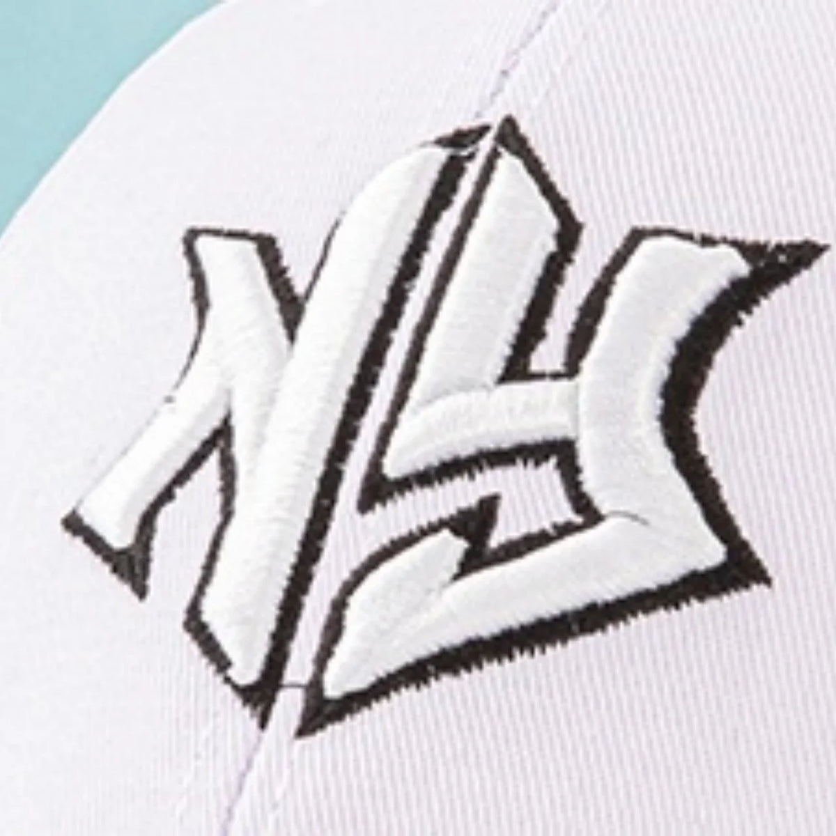 Classic New York Baseball Cap White - Unisex Dad Cap Adjustable Strap: Retro Sporty Style for Daily Wear, Outdoor Activities and