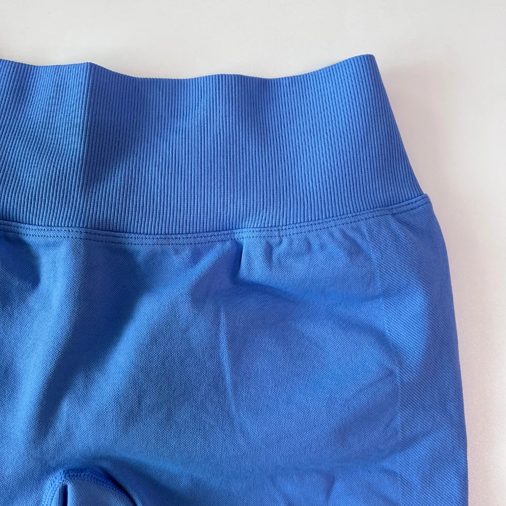 No Logo Women Back V Waist Yoga Shorts High Elastic Seamless Flex Scrunch Bum Workout Gym Shorts Yoga Booty Running Short Pants