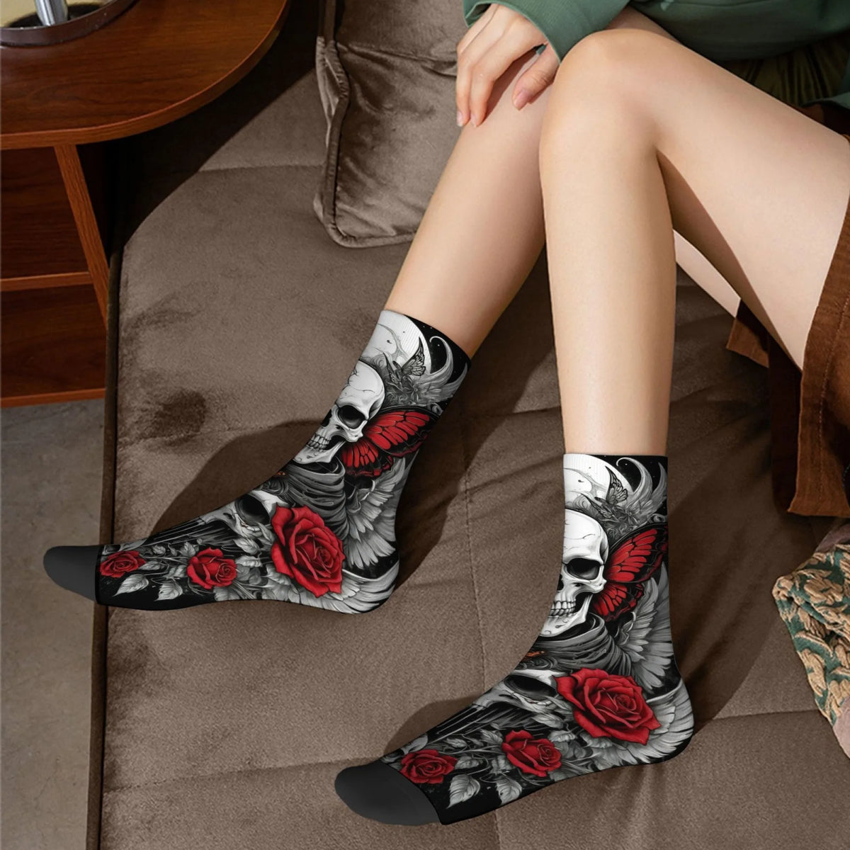 Dark Black Skull Rose and Butterfly Print Men's Mid-calf Socks Dark Mystical Rebellious Street Art Comfortable and Soft Socks
