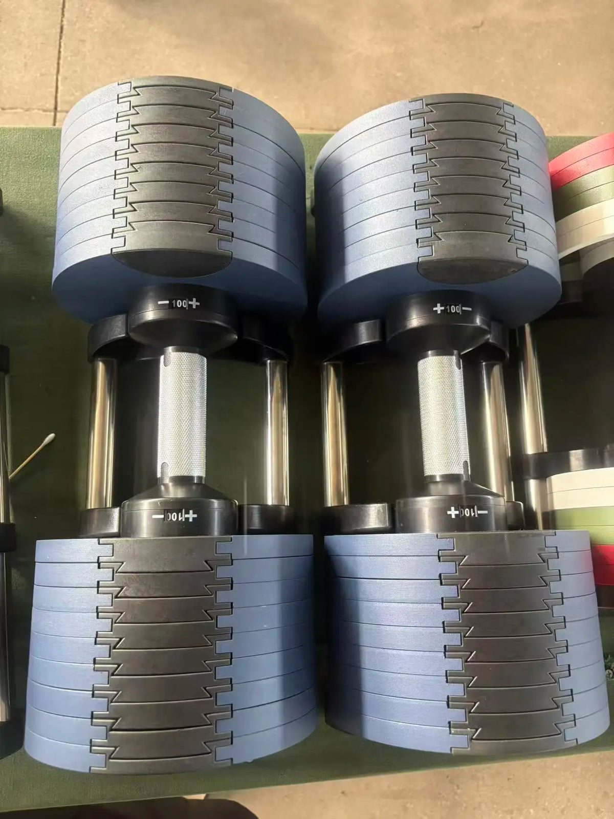 24 Kg Adjustable Weight Dumbbell Workouts High Quality Dumbbell Set with Steel Dumbbell Rack