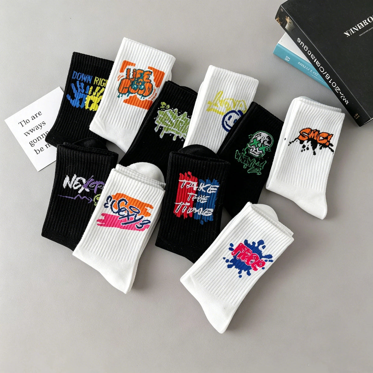 5/10/20 Double Random Graffiti Printed Men's and Women's Sports Socks Fun Cool Hip Hop Street Style Multi Color Letter Socks