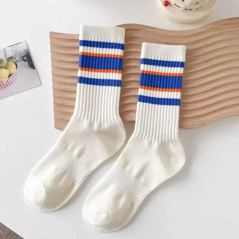 New Fashion Colorful Striped Sports Socks Women Fitness Cycling Running Socks Men Basketball Socks Student Couple Casual Socks