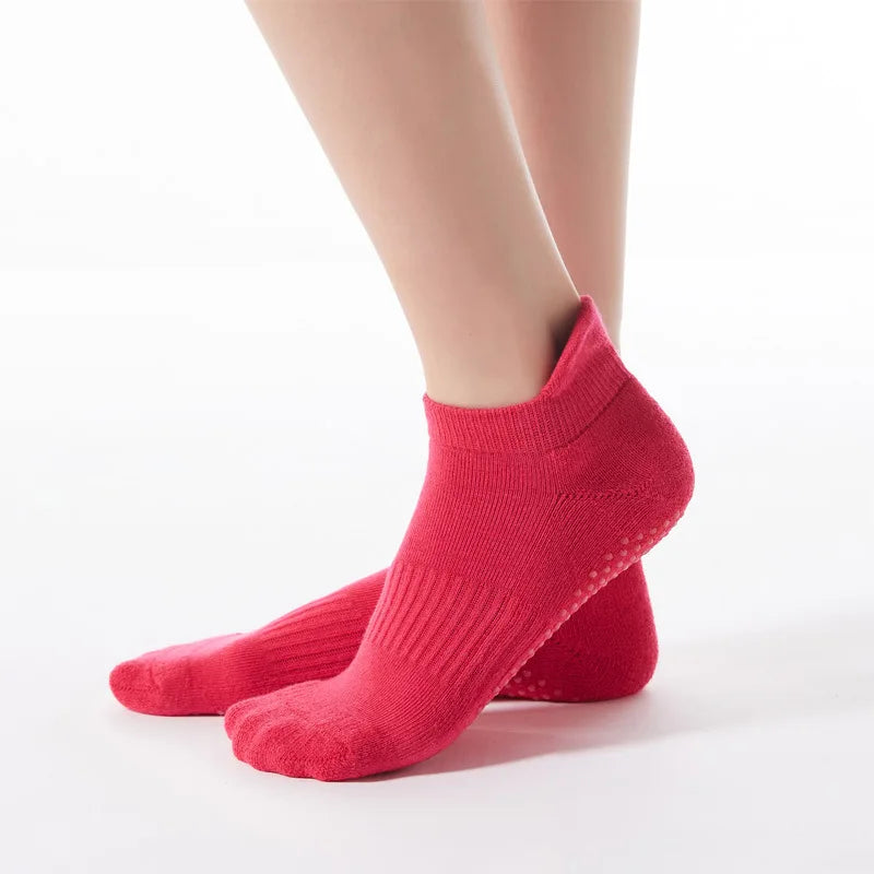 Professiona Yoga Socks for Women Non Slip Pilates Socks Grip Socks for Sports Barefoot Barre Ballet