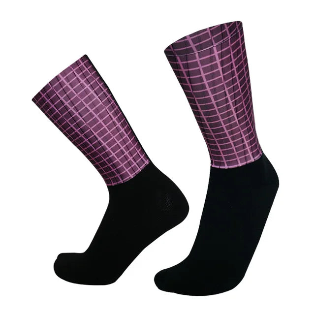New Pro Socks Team Aero Anti Slip Silicone Cycling Socks Men Bicycle Sport Running Bike Socks Calcetines Ciclismo
