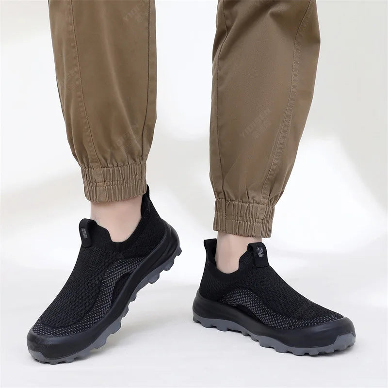 2026 New Soft Soled, Non Slip, Breathable Sports Shoes for Men, Casual Men's Shoes