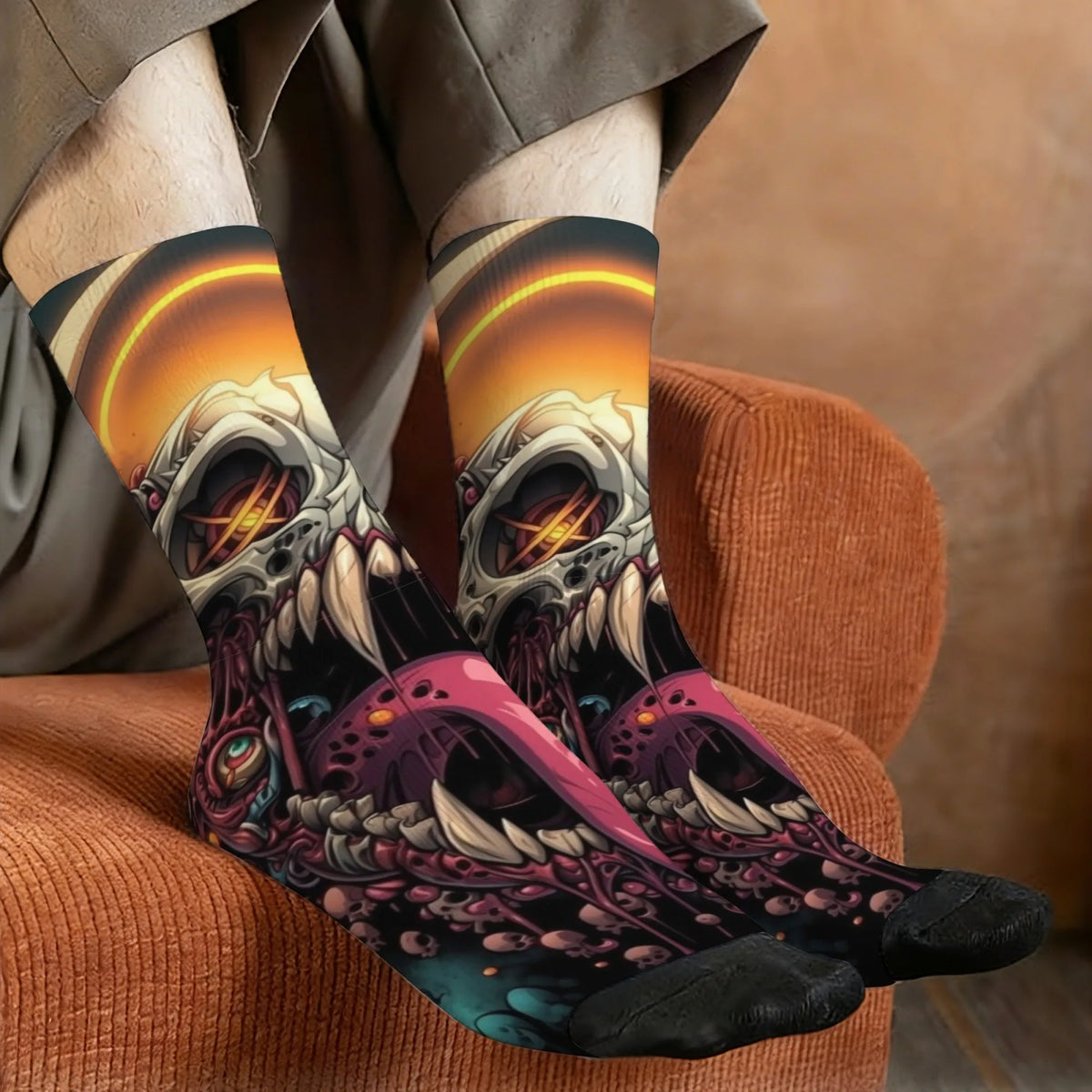 Devil Skull Print Socks Soft Comfortable Skin-friendly Men's Socks Outdoor Sports Fitness Basketball Retro Part Holiday Gifts